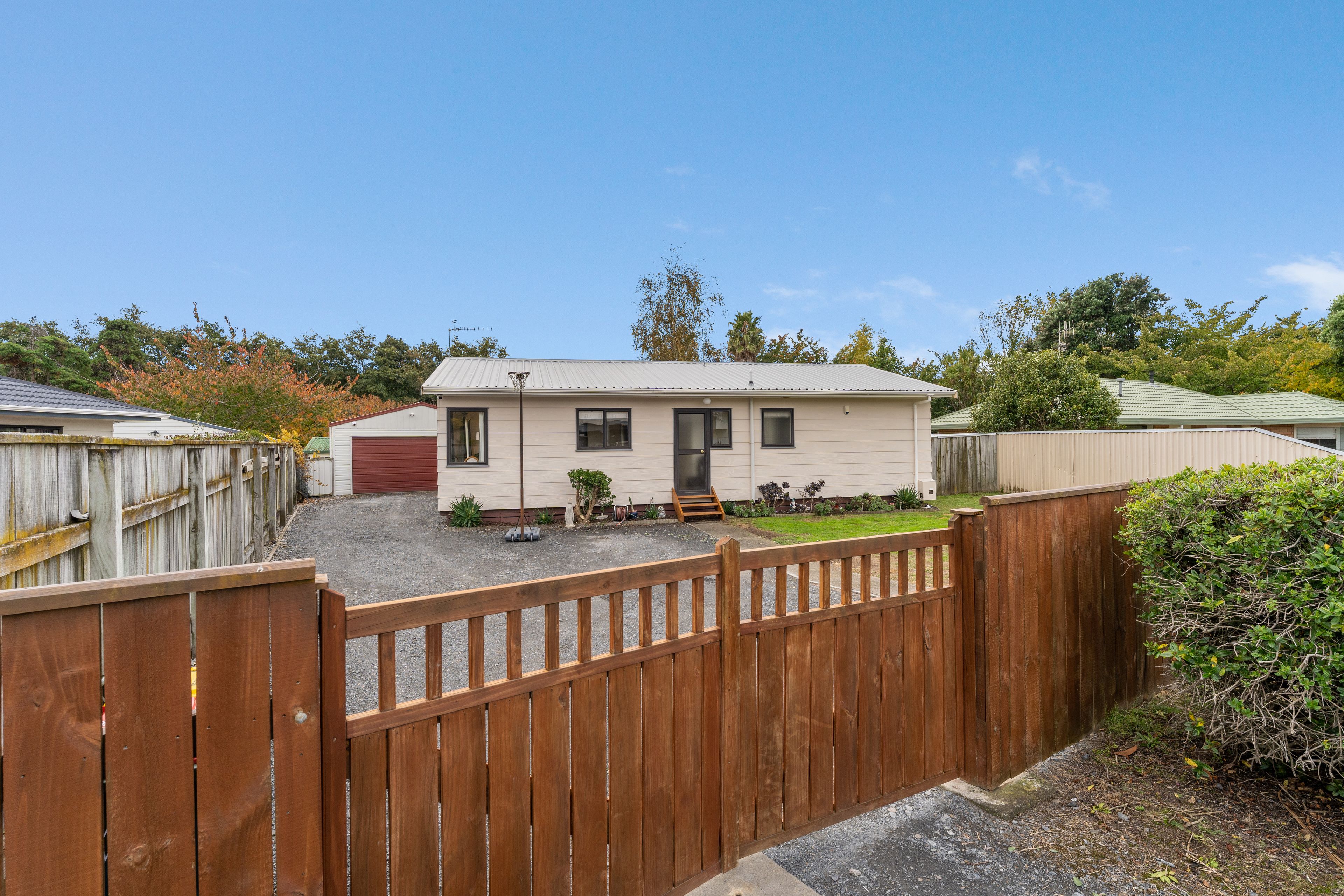 39 Campbell Avenue, Paraparaumu, Kapiti Coast, Wellington | Tall Poppy