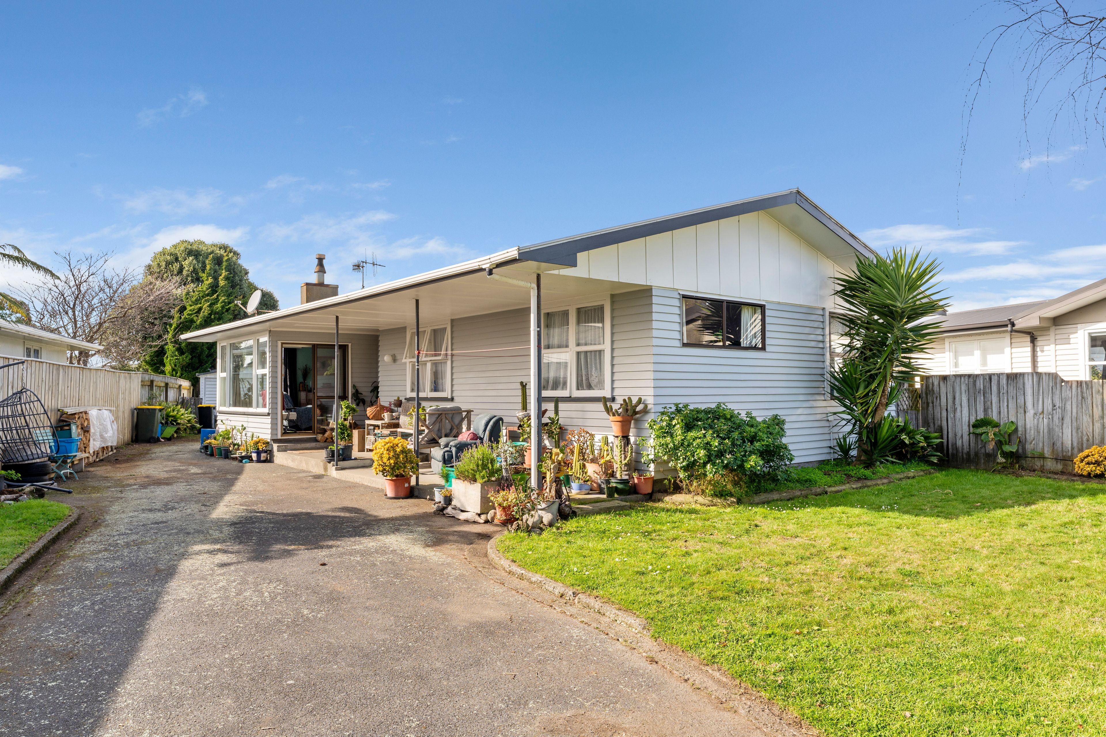 19 Mazengarb Road, Paraparaumu Beach, Kapiti Coast, Wellington | Tall Poppy