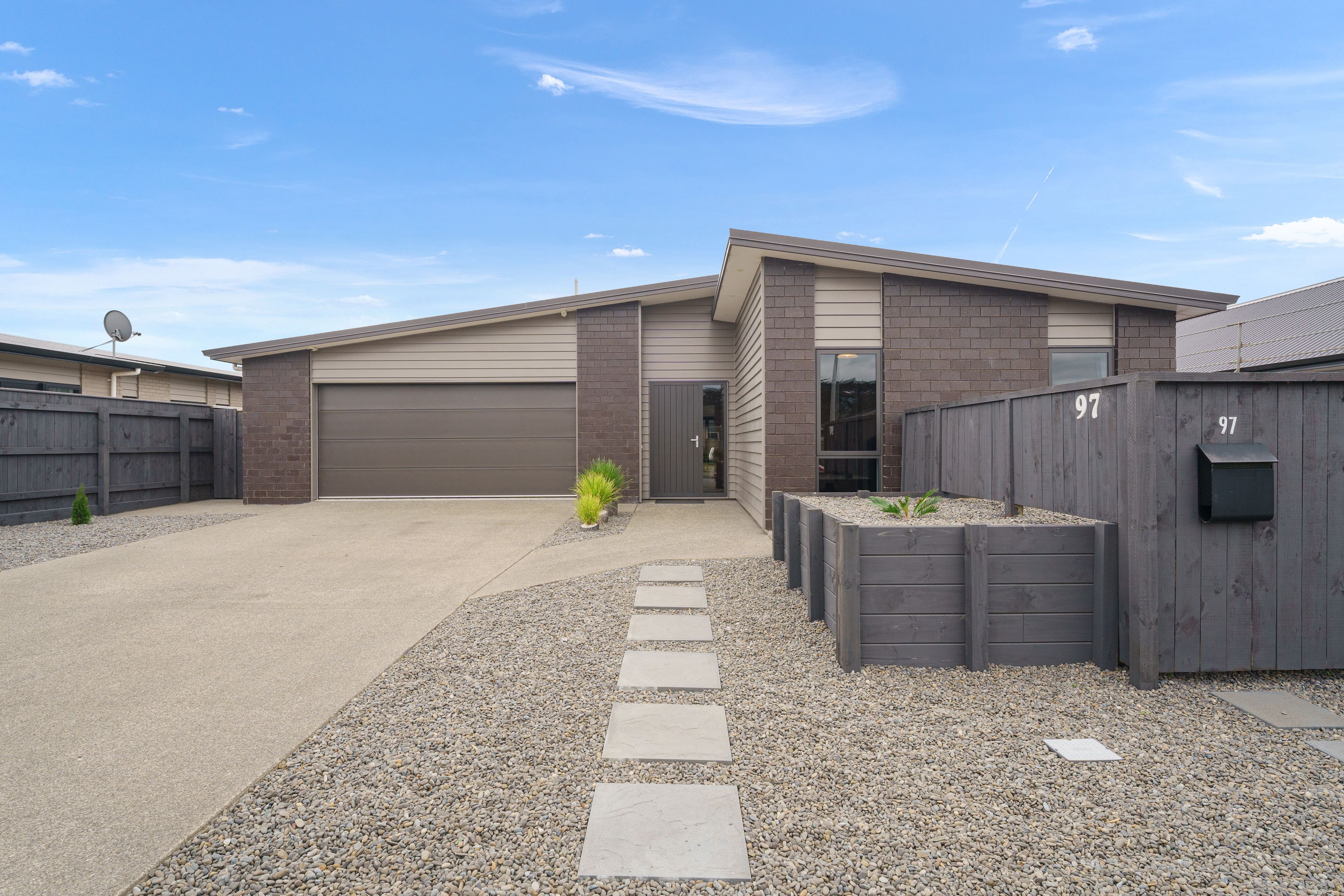 97 The Drive, Paraparaumu Beach, Kapiti Coast, Wellington | Tall Poppy