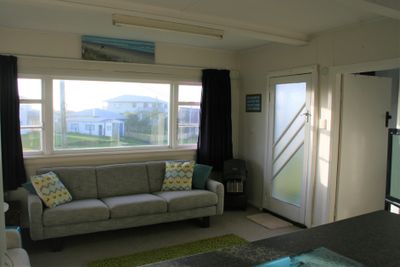 33 Nelson Street, Foxton Beach, Horowhenua, Manawatu | Tall Poppy 