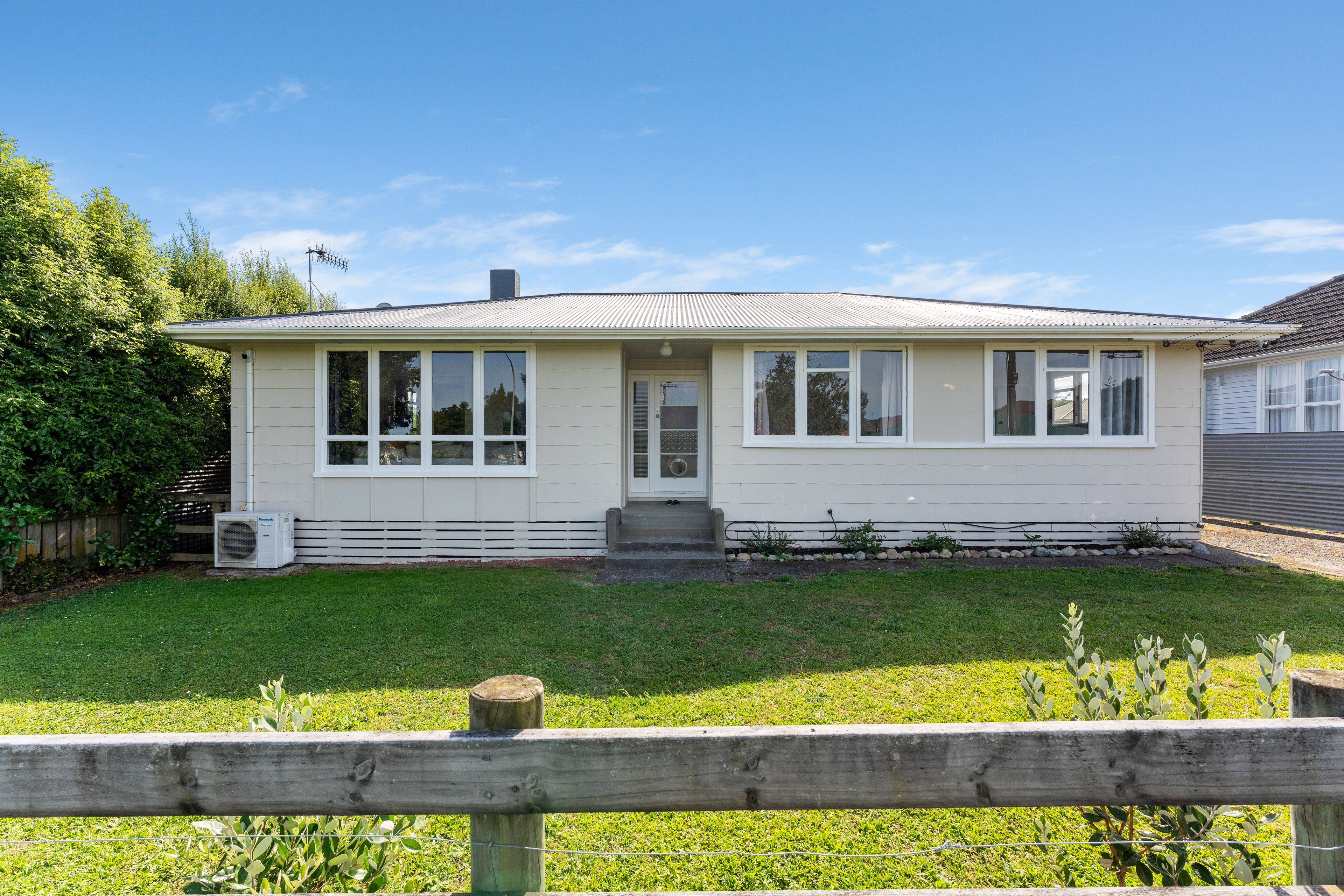 83 Grey Street, Shannon, Horowhenua, Manawatu | Tall Poppy