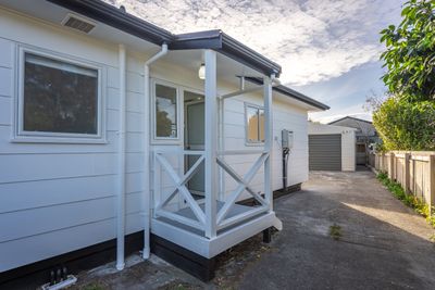 4 Ross Grove, Paraparaumu, Kapiti Coast, Wellington | Tall Poppy 