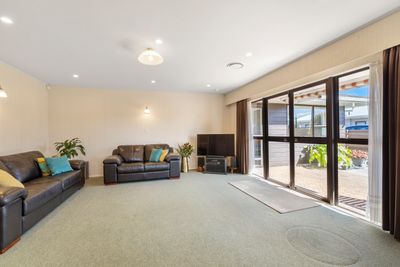 4 Awanui Drive, Waikanae, Kapiti Coast, Wellington | Tall Poppy 