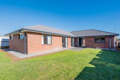 4 Barry Curtis Place, Levin, Horowhenua, Manawatu | Tall Poppy 