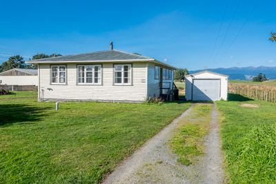 2 142 Moutere Road, Levin, Horowhenua, Manawatu | Tall Poppy 