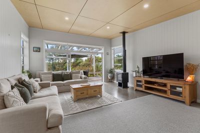 3 Takapu Road, Manakau, Horowhenua, Manawatu | Tall Poppy 