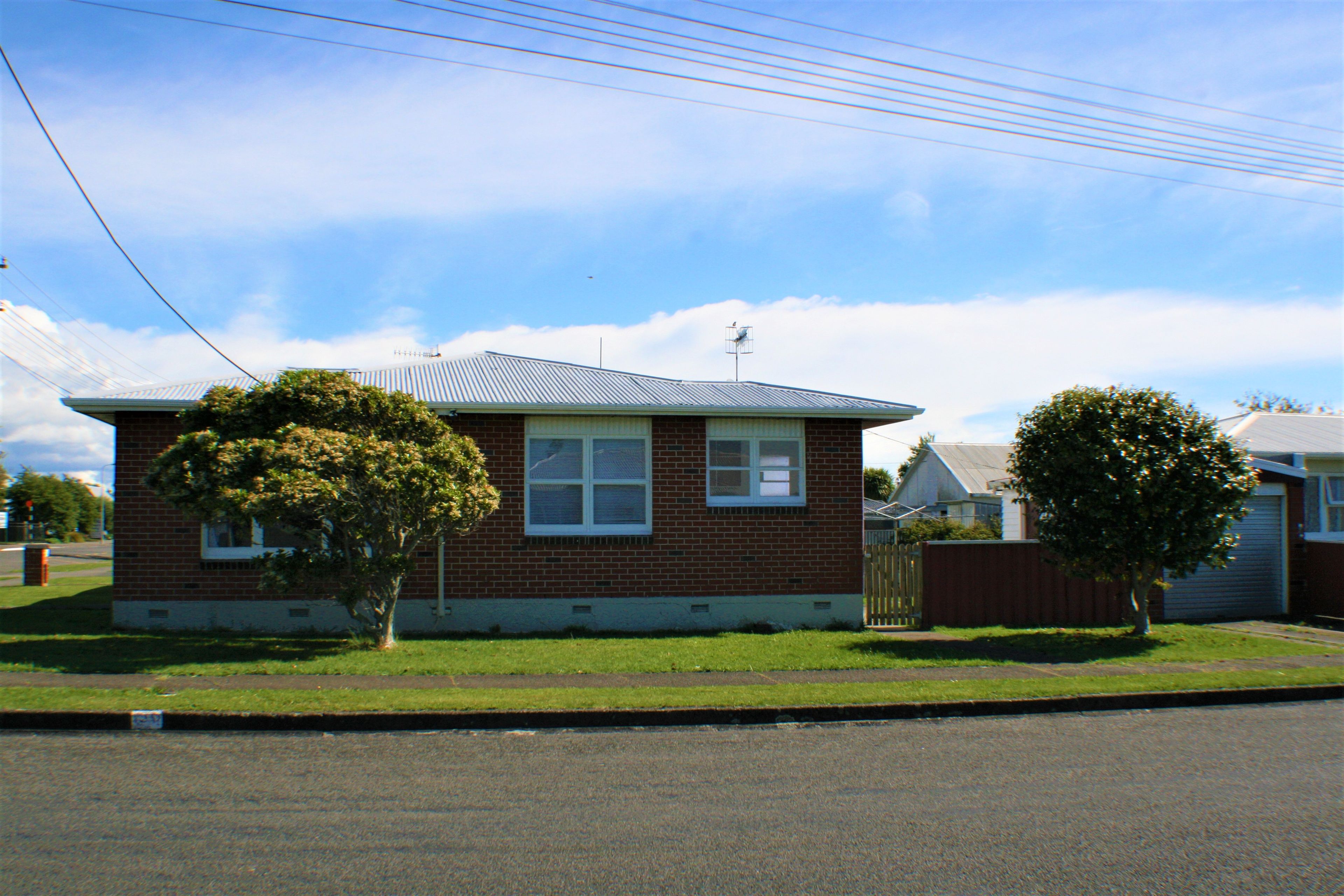 57 Weraroa Road, Levin, Horowhenua, Manawatu | Tall Poppy