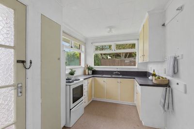 36 Toru Road, Paraparaumu Beach, Kapiti Coast, Wellington | Tall Poppy 