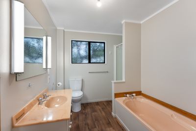 46 Golf Road, Paraparaumu Beach, Kapiti Coast, Wellington | Tall Poppy 