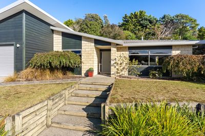 14 Leanne Way, Waikanae Beach, Kapiti Coast, Wellington | Tall Poppy 