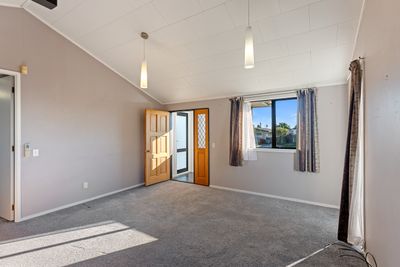5 Broadbelt Grove, Levin, Horowhenua, Manawatu | Tall Poppy 