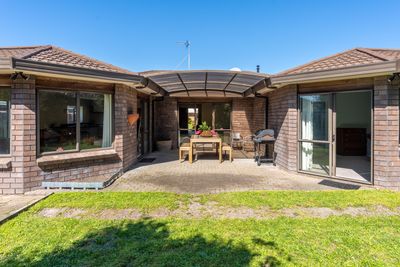 19 Hadleigh Court , Paraparaumu, Kapiti Coast, Wellington | Tall Poppy 