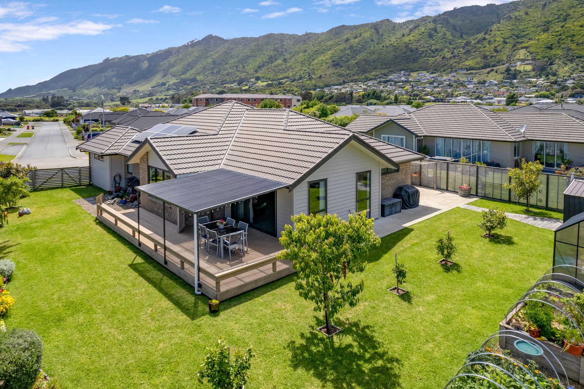 35 Waipunahau Road, Waikanae, Kapiti Coast, Wellington | Tall Poppy