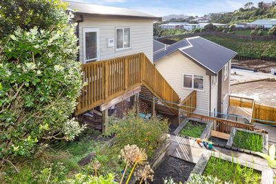 59 Glanmire Road, Newlands, Wellington City, Wellington | Tall Poppy 