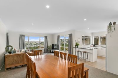 7 Epic Way, Newlands, Wellington City, Wellington | Tall Poppy 
