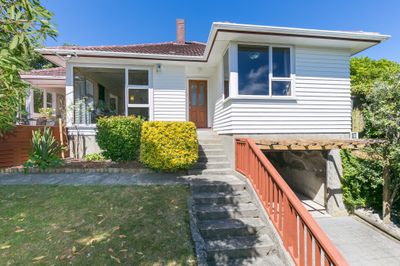 106 Helston Road, Paparangi, Wellington City, Wellington | Tall Poppy 