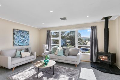6 Merritt Way, Newlands, Wellington City, Wellington | Tall Poppy 