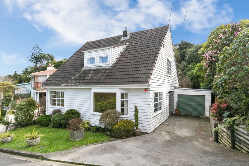 89 Burma Road, Broadmeadows, Wellington City