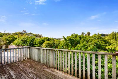 32B Cheltenham Terrace, Newlands, Wellington City, Wellington | Tall Poppy 
