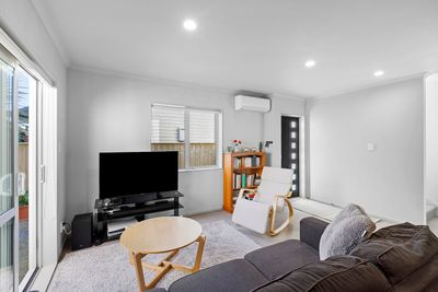 8/16 Black Rock Road, Newlands, Wellington City, Wellington | Tall Poppy 