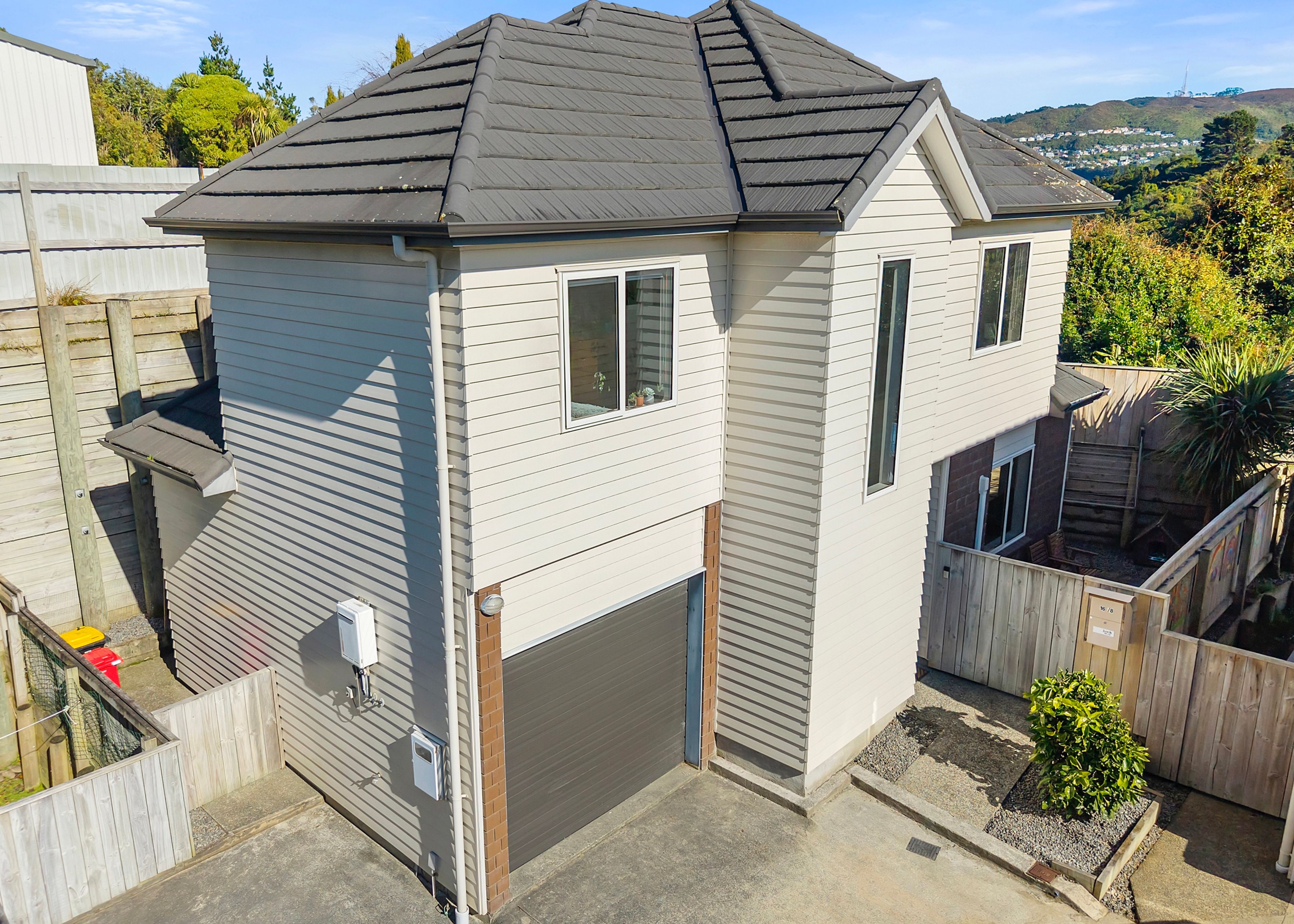 8/16 Black Rock Road, Newlands, Wellington City, Wellington | Tall Poppy