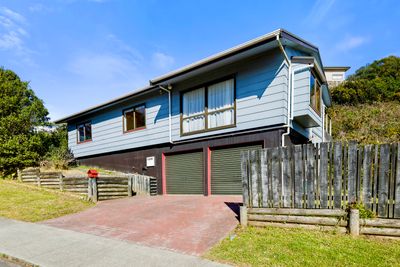 31B Fitzpatrick Street, Newlands, Wellington City, Wellington | Tall Poppy 