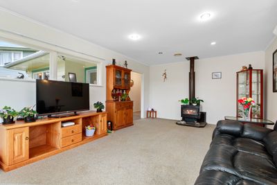 74 Raroa Terrace, Tawa, Wellington City, Wellington | Tall Poppy 