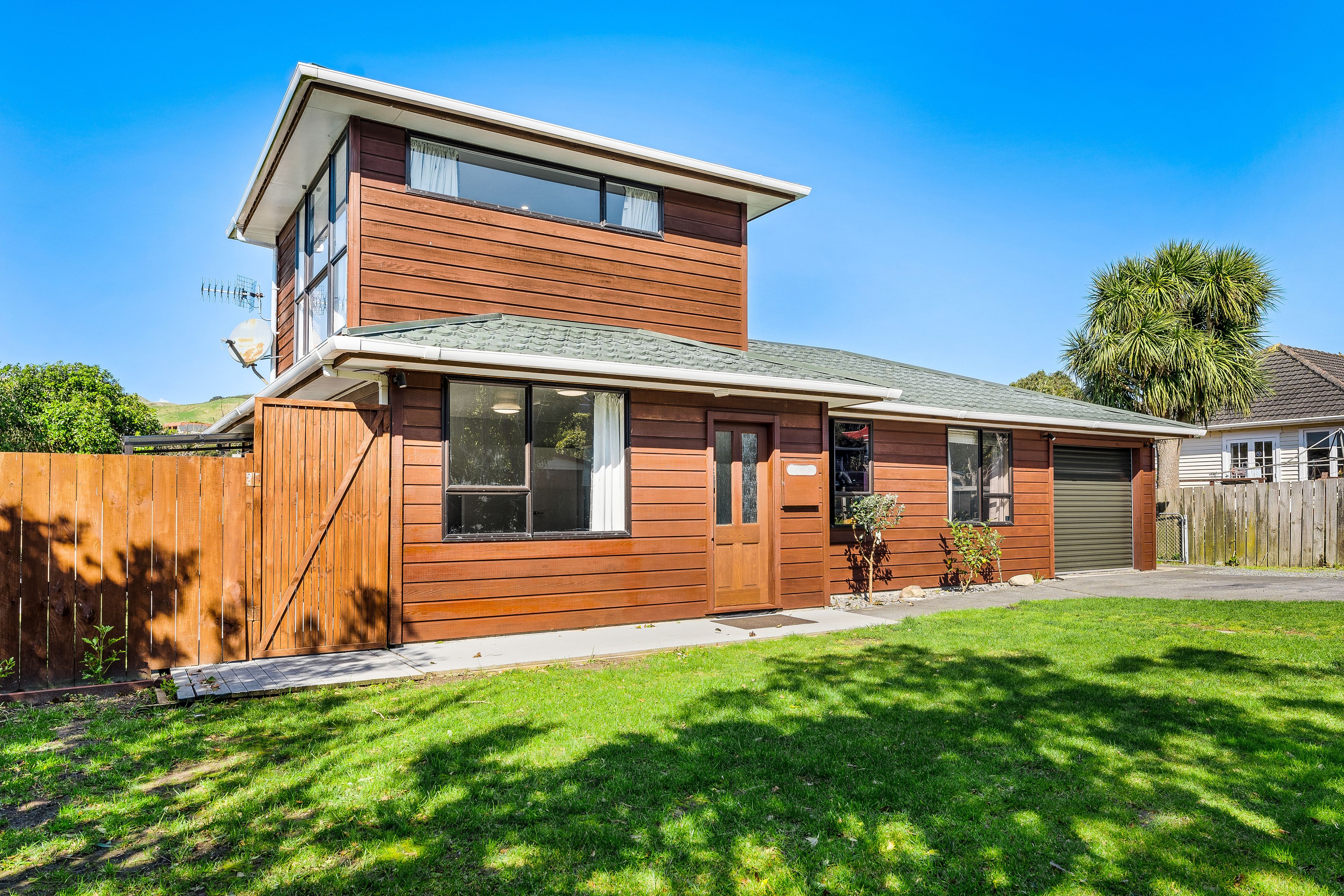 55 Rawhiti Road, Pukerua Bay, Porirua City, Wellington | Tall Poppy