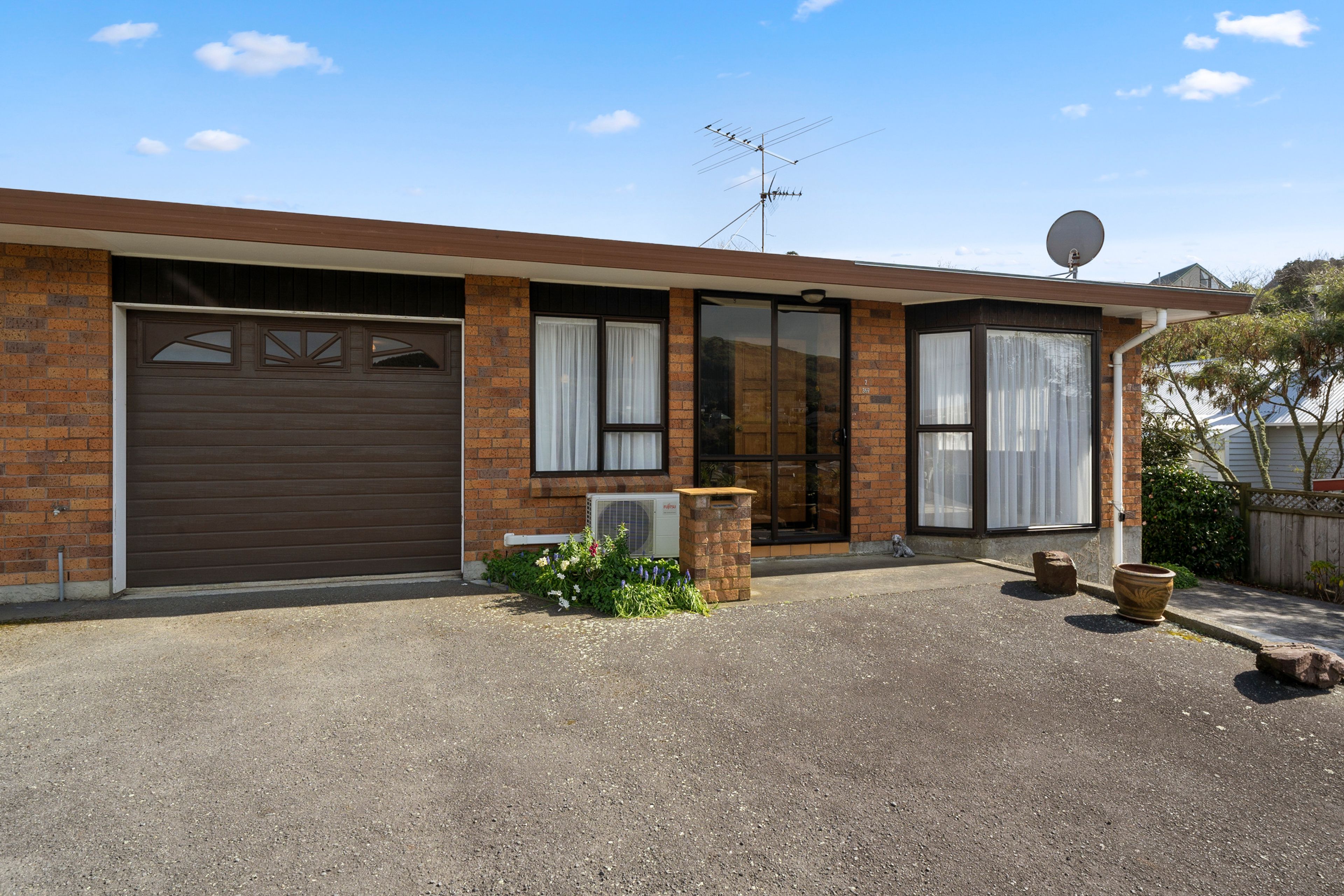 2/369 Main Road, Tawa, Wellington City, Wellington | Tall Poppy